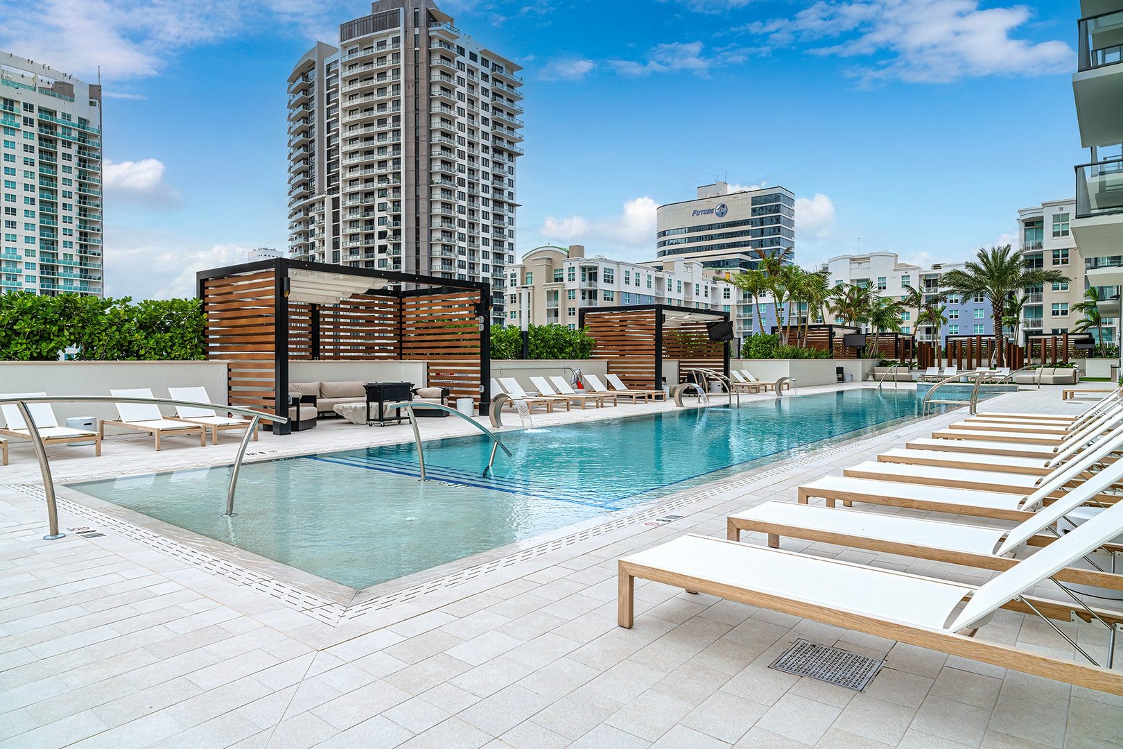 021-Pool-Area-4th-Shoot